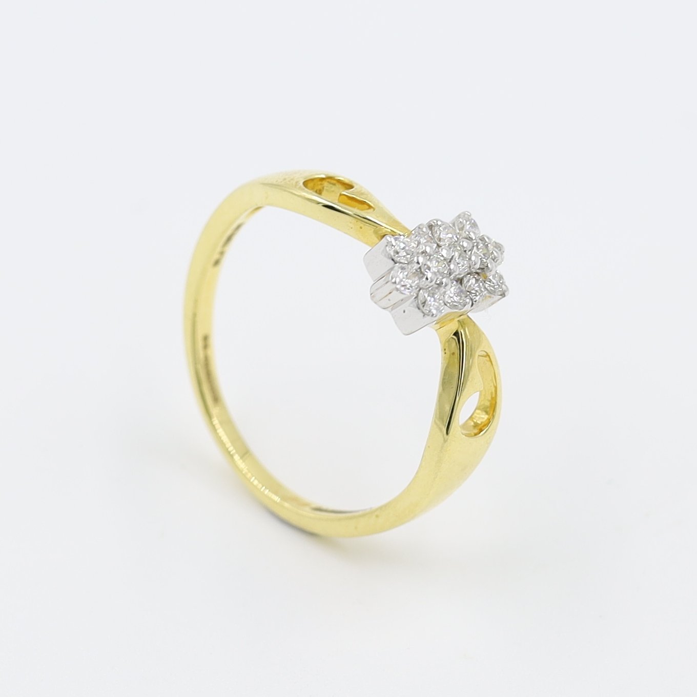 14Kt Yellow Gold Natural Diamond Fancy Ring